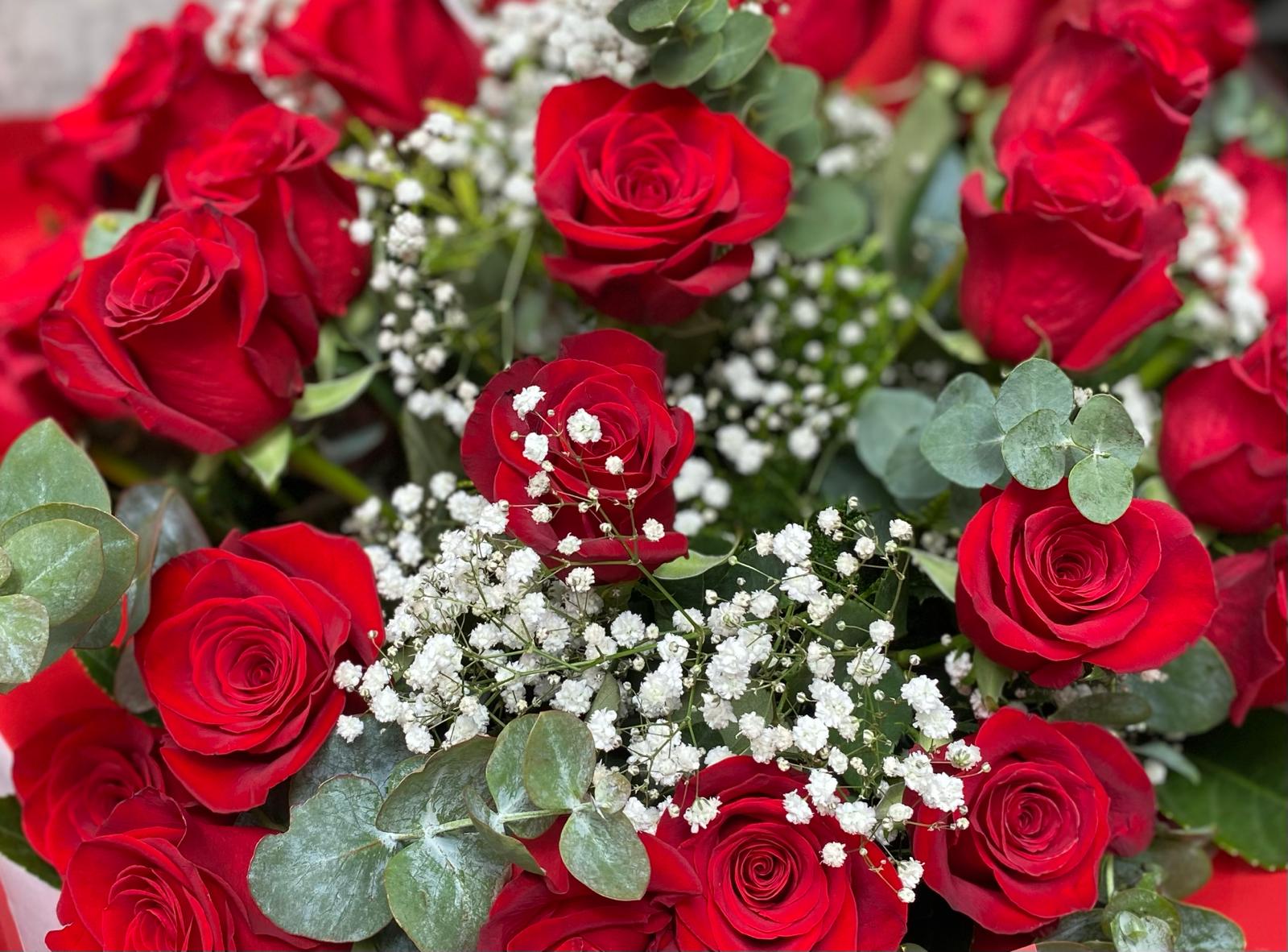 Ramo de Rosas Rojas